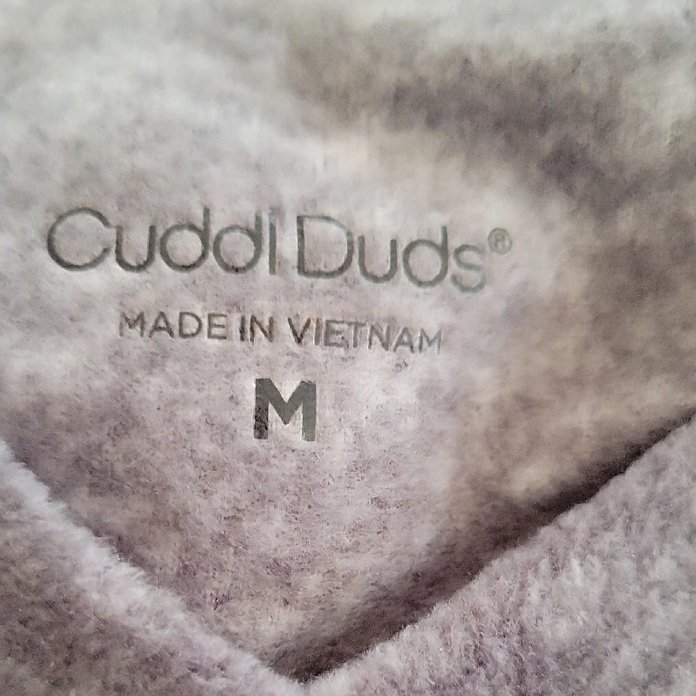 Gray V-Neck Shirt with Pocket - Picture 3 of 6